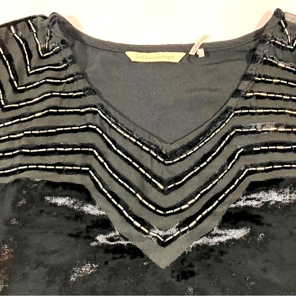 Soft Surroundings Nouveau Beaded Black Velour Blouse top womens size Large - Picture 4 of 8